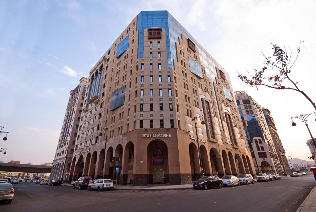 فندق ديار المدينة